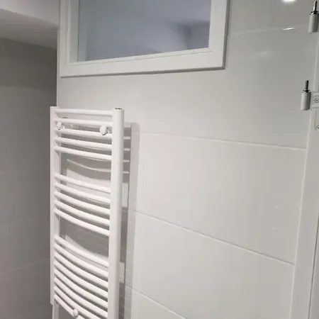 Apartment T3 3 Etoiles A 4 Km De La *
