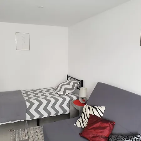 Apartment T3 3 Etoiles A 4 Km De La *