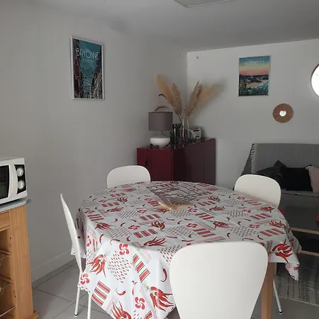 T3 3 Etoiles A 4 Km De La *